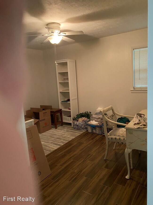Foto del edificio - 2 br, 1 bath House - 540 Godfrey Lane