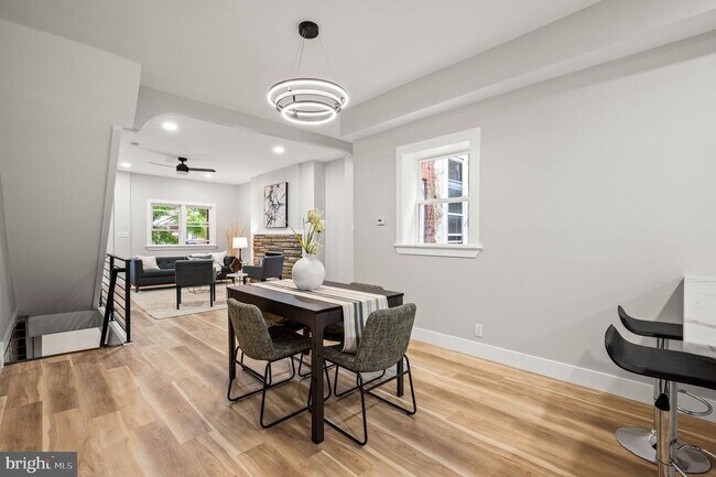 Foto del edificio - 5113 W Thompson St