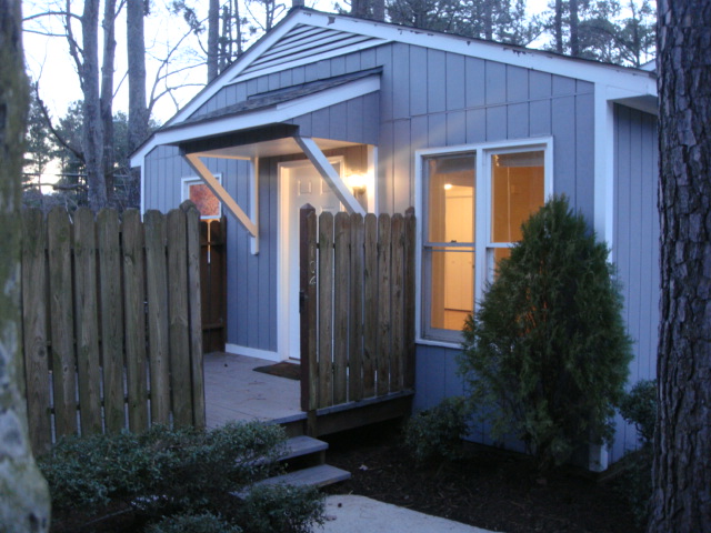 Building Photo - 104 Carmichael Ct