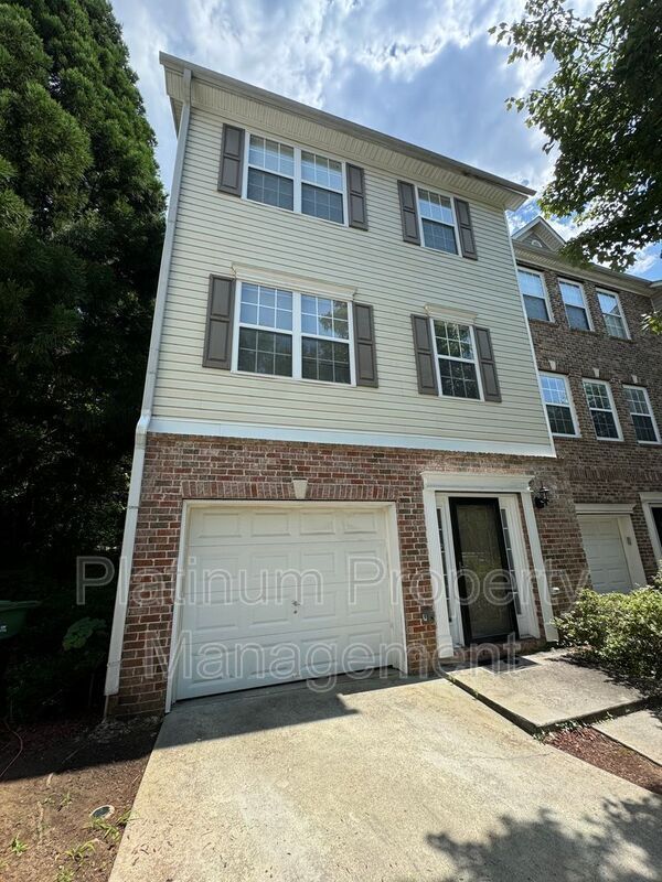 Foto principal - 768 Celeste Ln
