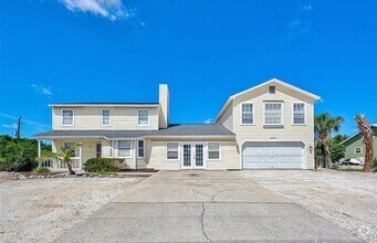 Building Photo - 4416 Englewood Rd