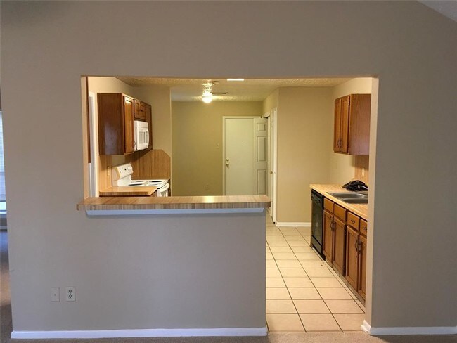 Building Photo - 6519 Bellfield Manor Ln