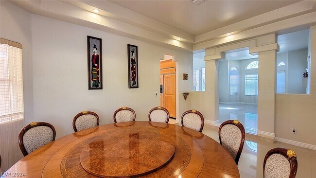 Building Photo - 8129 Desert Jewel Cir