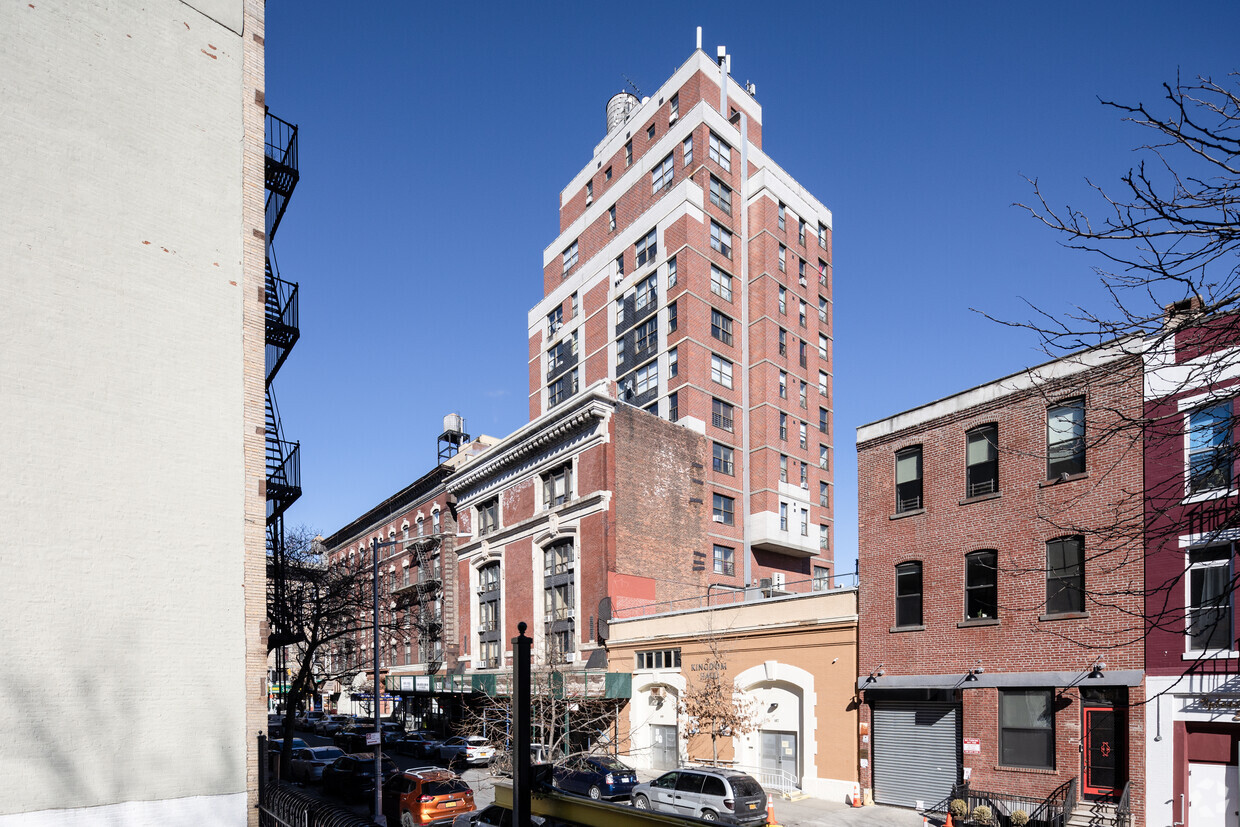 Foto principal - 171-173 W 107th St