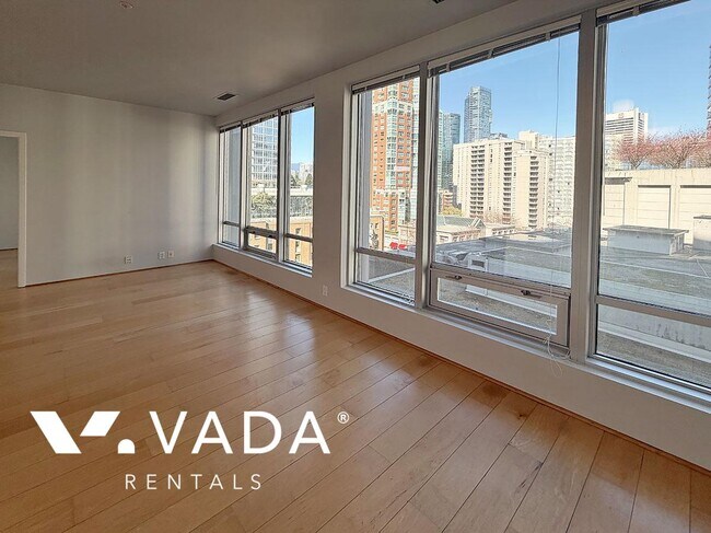 Photo du bâtiment - Electra 1 BR APT Rental 510-989 Nelson St Vancouver: VADA