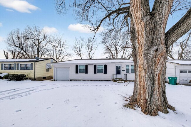 Foto del edificio - Now Accepting Section 8 – St. Louis, MO 3 bedroom /1 Bath Home in 63137