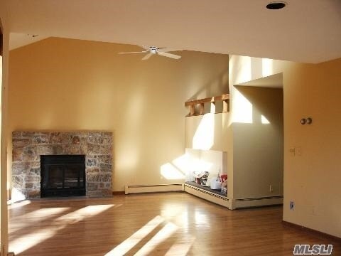 Building Photo - 17 Tanglewood Ln