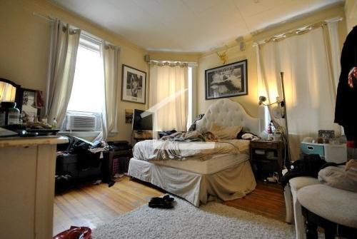 Building Photo - 3 bedroom in Allston MA