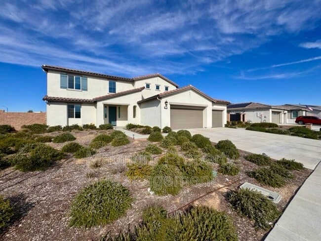 Building Photo - 31310 Reserve Dr