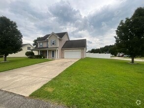 Building Photo - 223 Lochwood Dr
