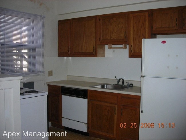 Building Photo - 422 Taylor St