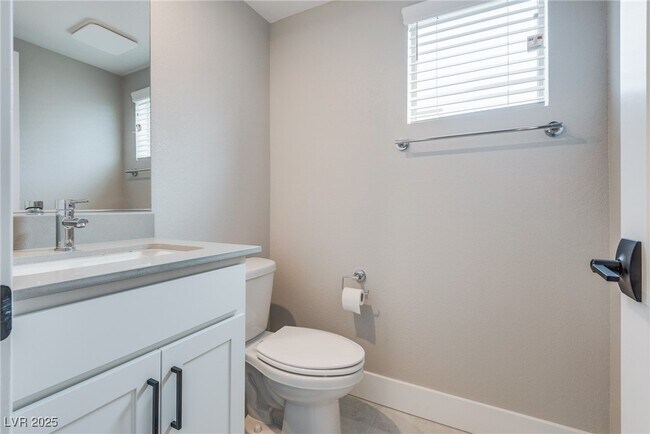 Foto del edificio - 9812 Kings Glen St