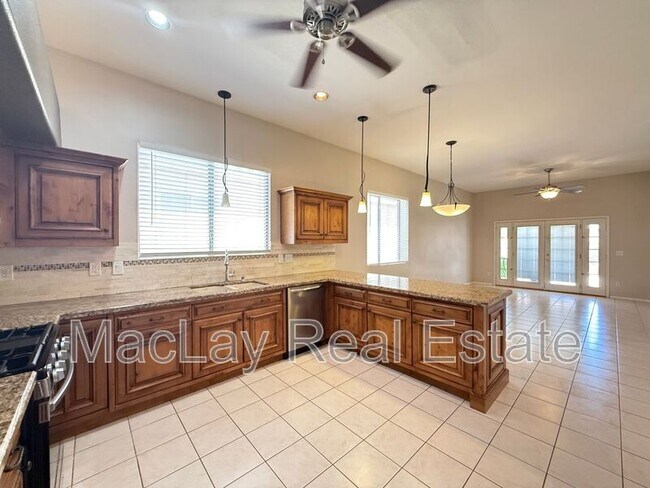 Foto del edificio - 5153 W Dublin Ln
