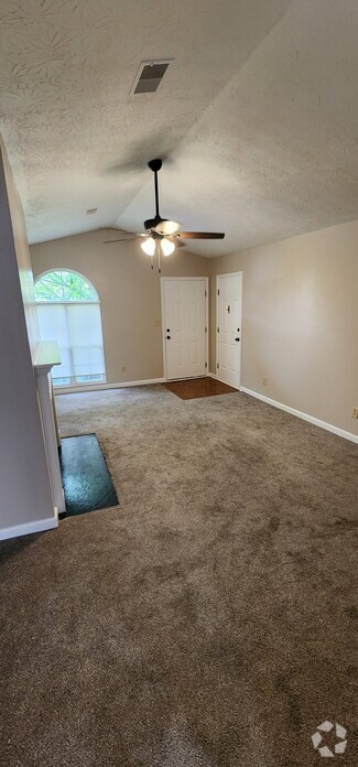 Building Photo - 344 Shadow Glen Ct