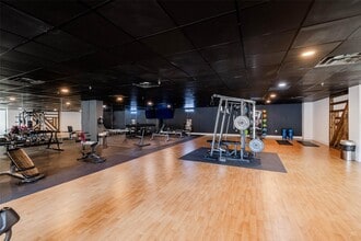 Building Photo - 14703 Park Row Blvd