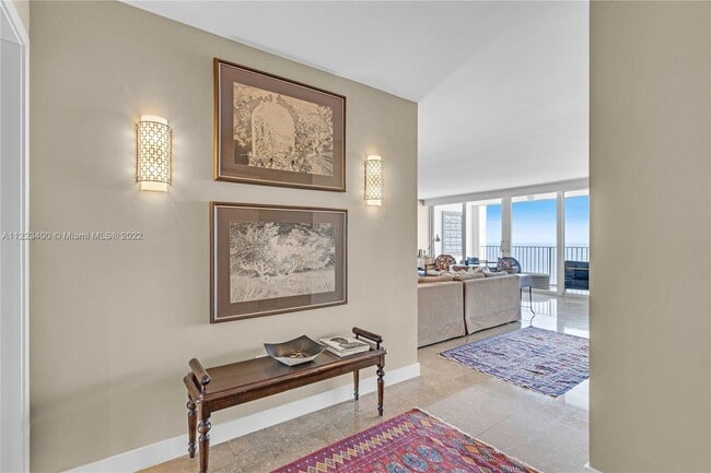 Building Photo - 881 Ocean Dr