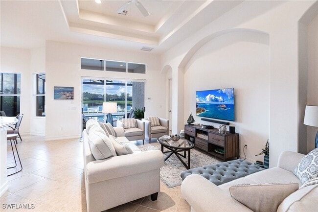 Building Photo - 7863 Valencia Ct