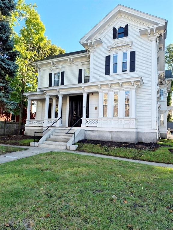 Building Photo - 126 W Wyoming Ave