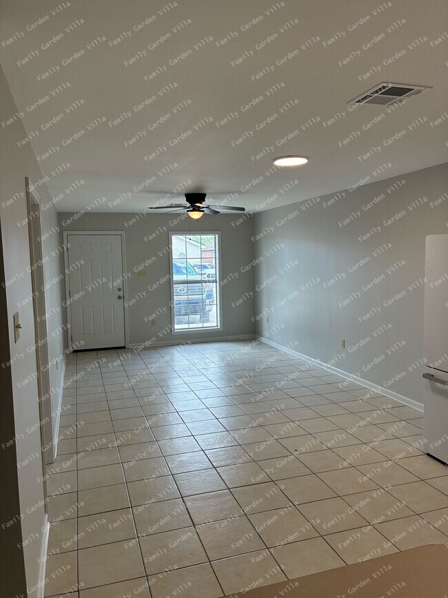 Foto del edificio - 338 Gloria St