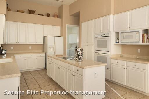 Building Photo - 3 br, 3 bath House - 750 CROWN RIDGE