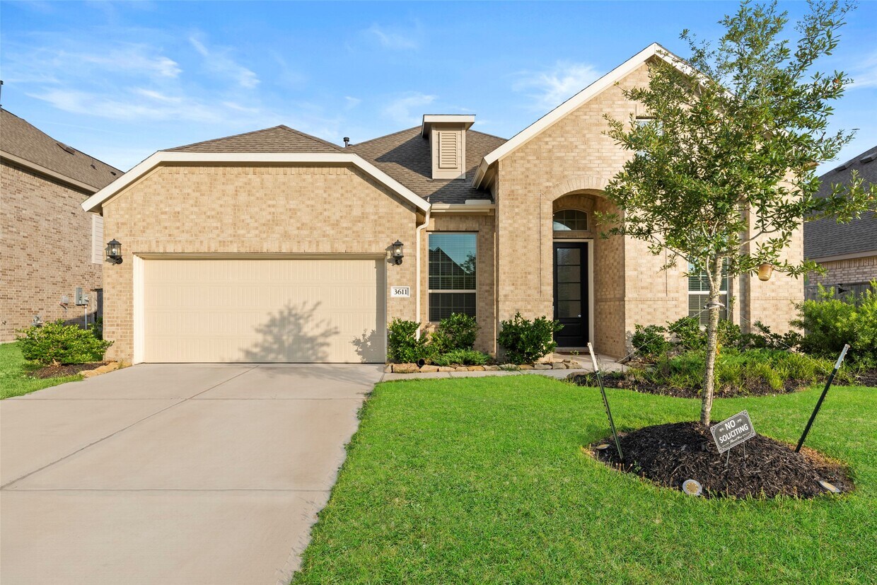 Foto principal - 3611 Shadow Crst Ln