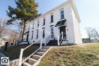 Building Photo - 809 Belle Ave