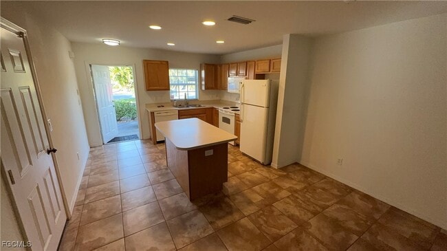 Foto del edificio - 5224 Glenlivet Rd