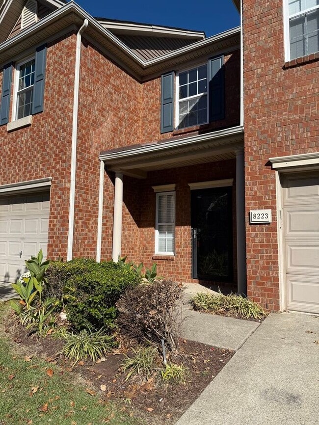 Photo - Brentwood - SPACIOUS 3 Bedroom Townhome in Beautiful Neighborhood