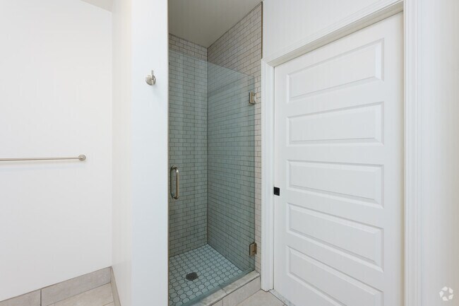 2 habitaciones, 1 baño – 130 m² de baño - 1255 Lofts