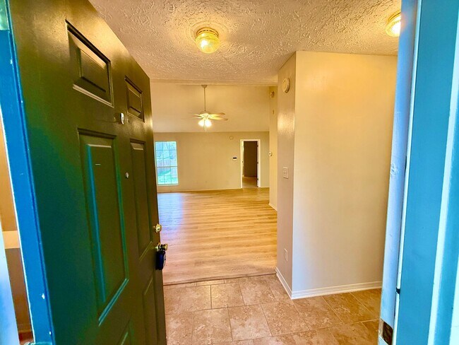 Photo - 2705 Beartooth Way House