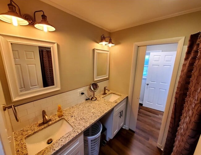 Building Photo - 3351 Kearneysville Pike