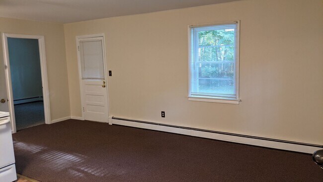 Foto del edificio - Charming 2-Bedroom 1-Bathroom Single Family Home Near Foxwoods