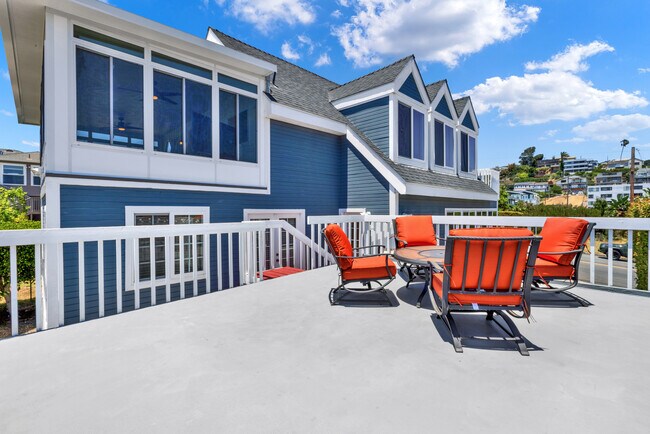 Foto del edificio - 3227 Lowell St