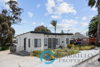 Building Photo - 2527 Tuberose St