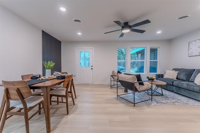 Foto del edificio - 2354 San Marcus Ave