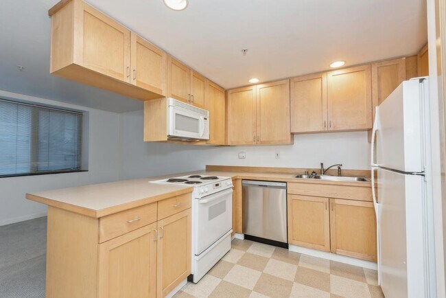 Building Photo - Austin Bell - 1 bedroom