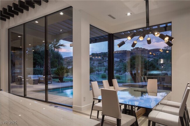 Foto del edificio - 1501 Foothills Village Dr