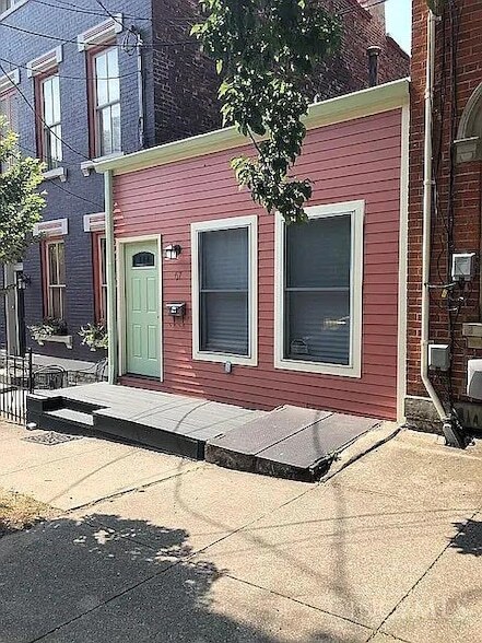 Photo - 67 Mulberry St House