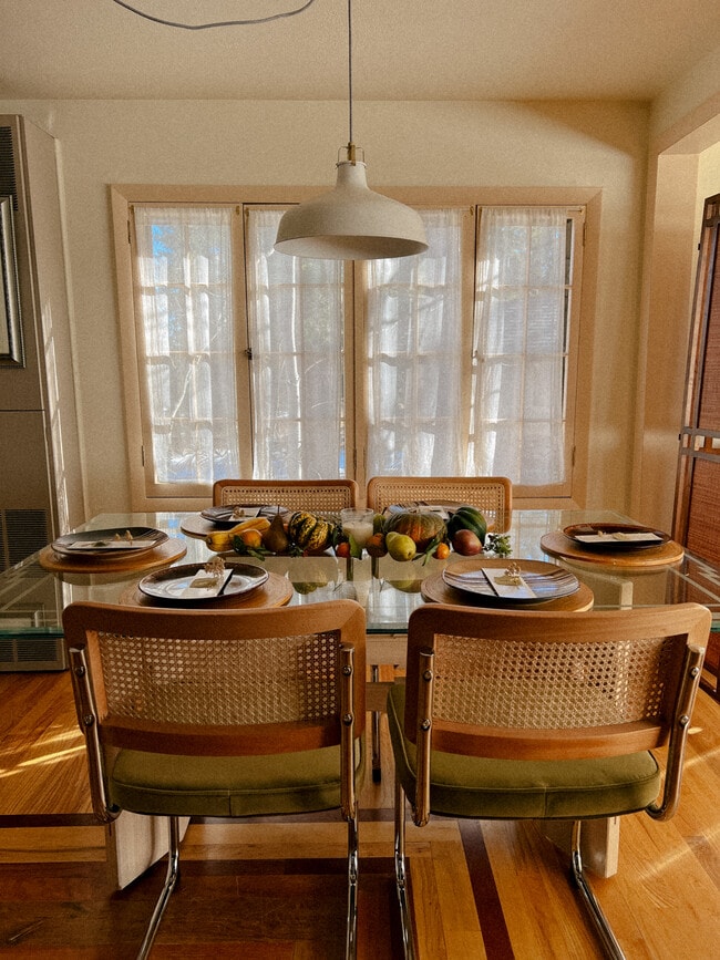 Building Photo - 258 Raccoon Cir