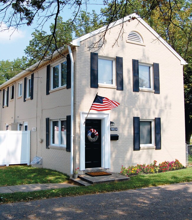 Knox Hills Apartments Fort Knox, KY