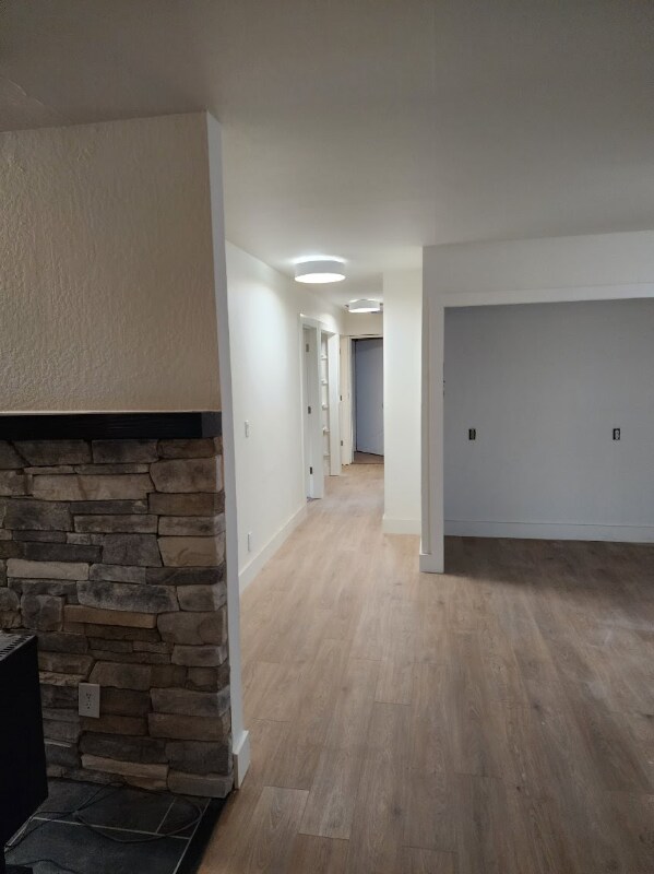 Building Photo - 12740 Brookstone Dr