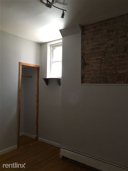 Building Photo - 760 Evergreen Ave