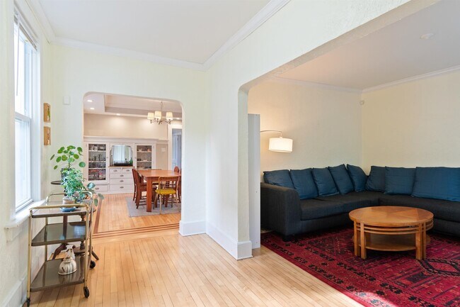 Foyer, living room and dinning room - 3015 N Booth St