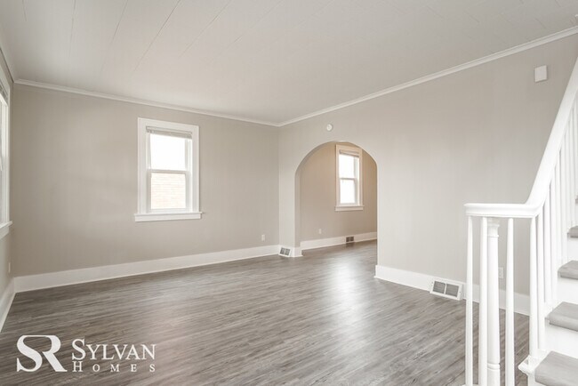 Foto del edificio - This charming home is ready for your perso...