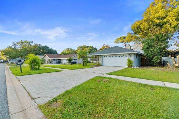 Foto del edificio - 1817 Crownwood Dr