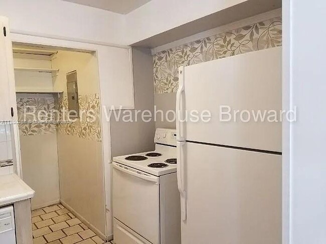 Foto del edificio - 46 NW 14th Ct