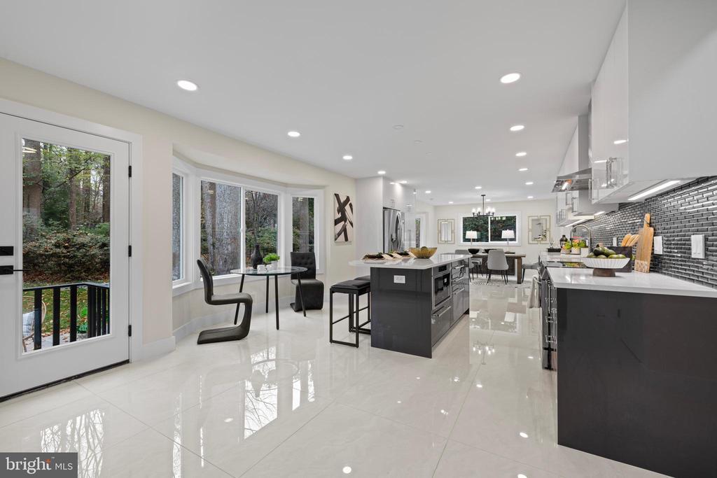 Foto principal - 8355 Alvord St