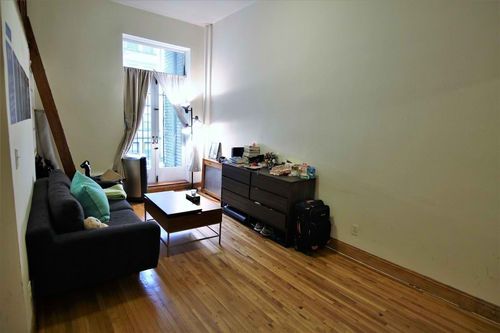 Foto del edificio - 248 W 71st St