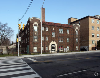 Primary Photo - 2010 Bloor St W