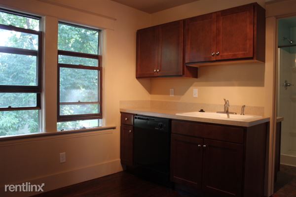 Foto del edificio - 1129 Hamilton Ave NW